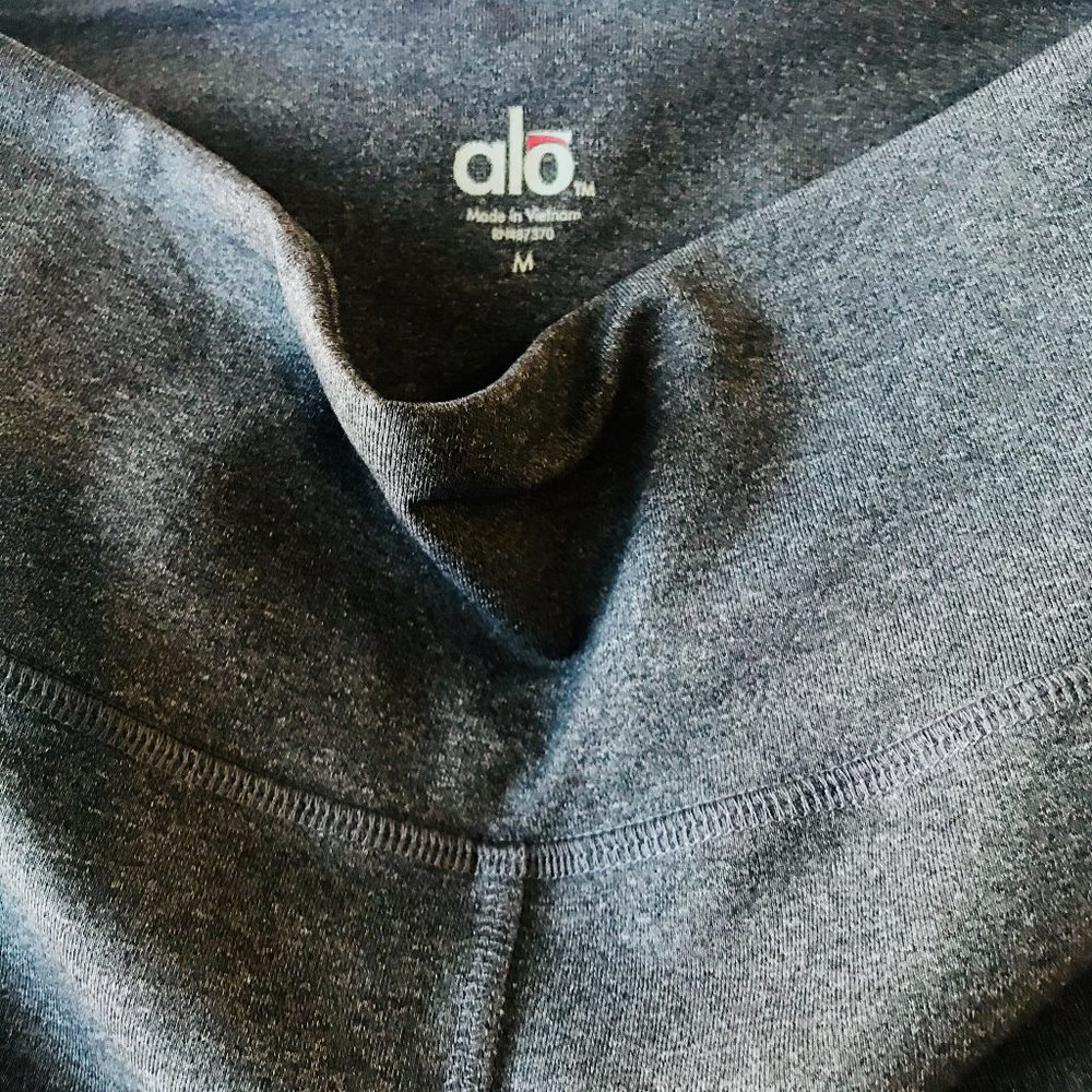 ALO Yoga Pants